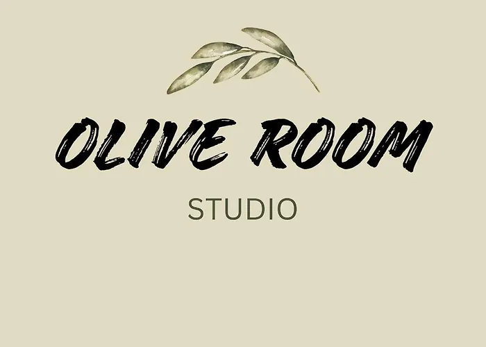 Olive Room, Center Переа